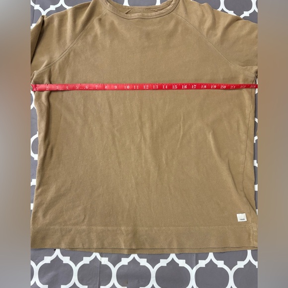 Vuori Women’s Restore Long Sleeve Lightweight Sweatshirt Size Medium - Picture 5 of 7